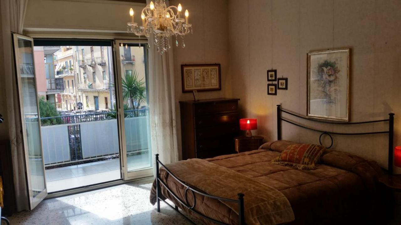 Tora House Hotel Catania Exterior photo