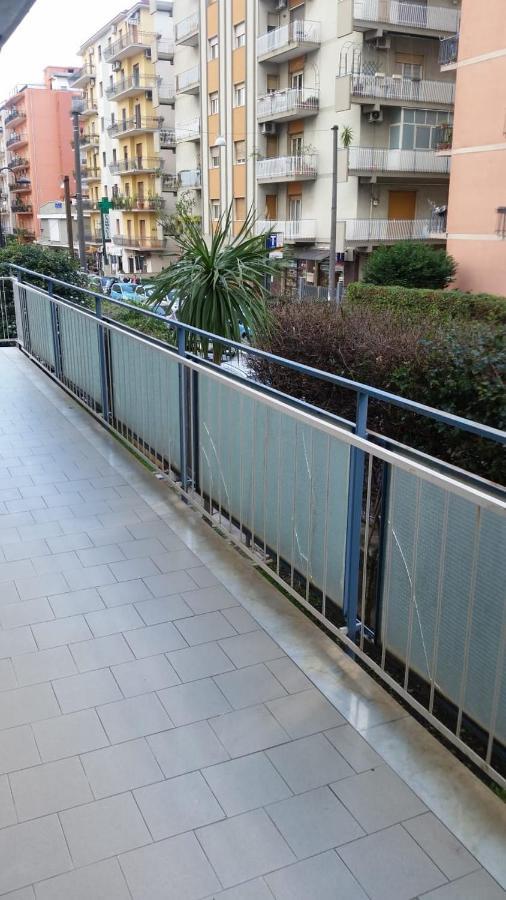 Tora House Hotel Catania Exterior photo